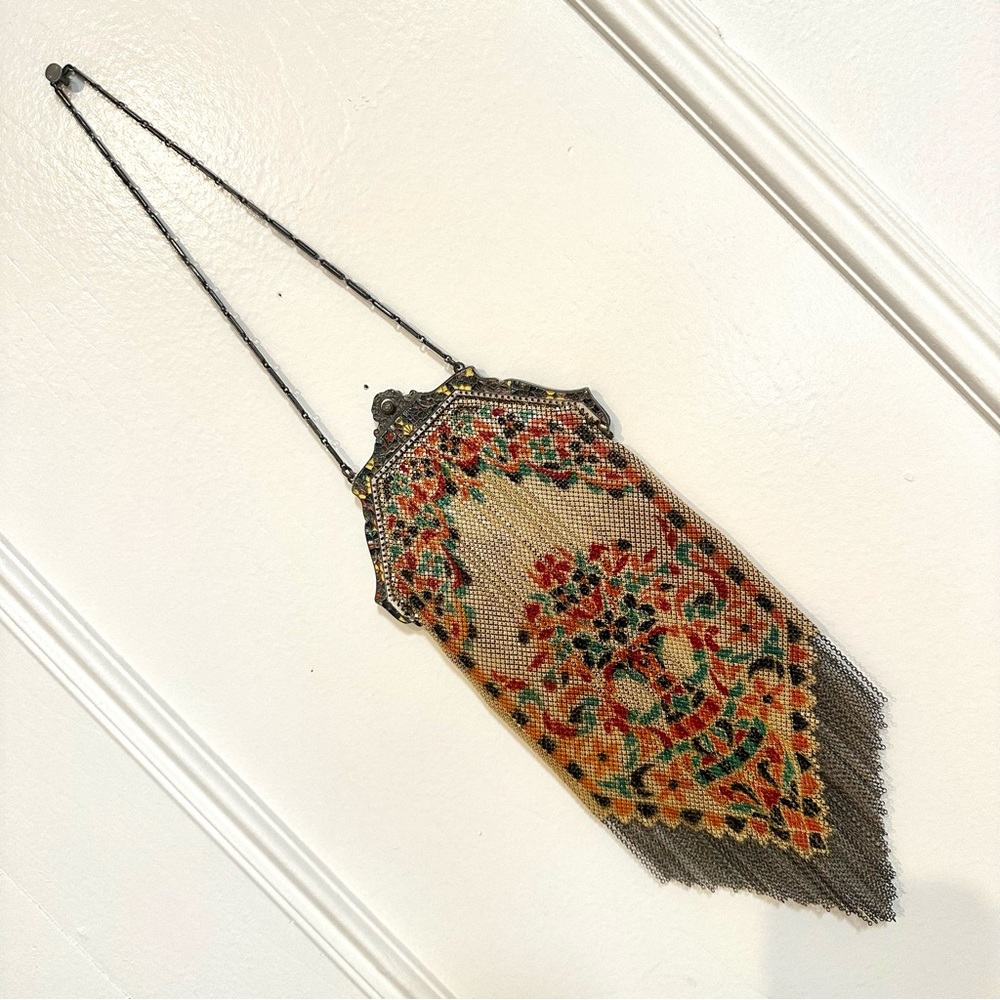 1920s painted art deco purse